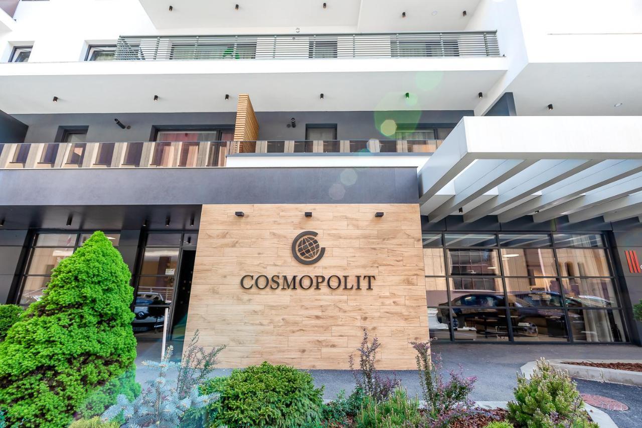 Cosmopolit Booking Braşov Exterior foto