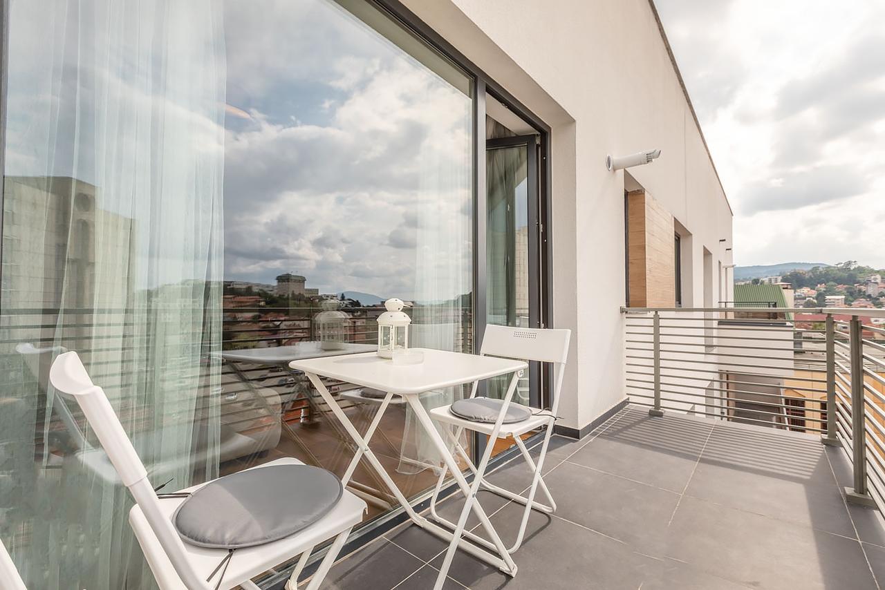 Cosmopolit Booking Braşov Exterior foto